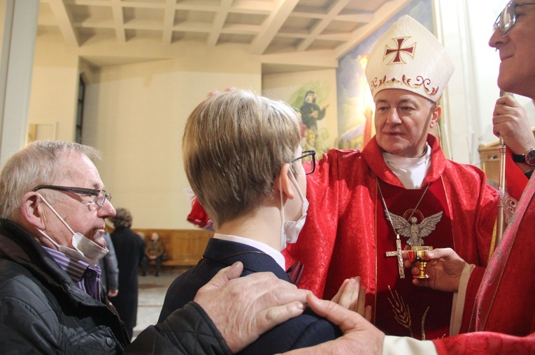 Bierzmowanie w parafii pw. Trójcy Przenajświętszej w Mielcu 2022