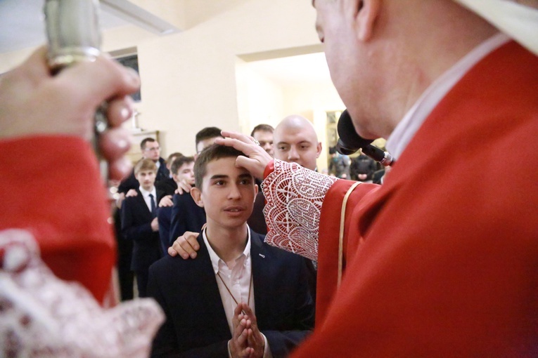 Bierzmowanie u Matki Bożej w Mielcu