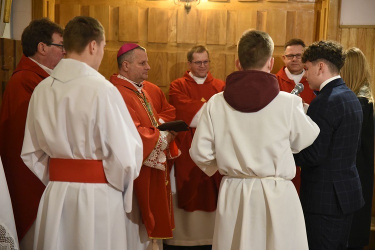 Bierzmowanie w Biskupicach Radłowskich