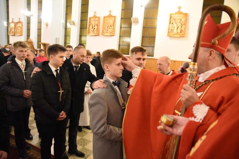 Bierzmowanie w Biskupicach Radłowskich