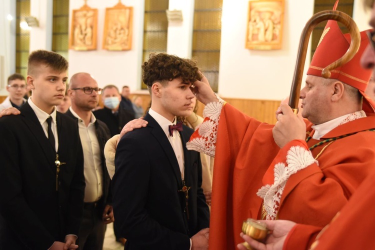 Bierzmowanie w Biskupicach Radłowskich