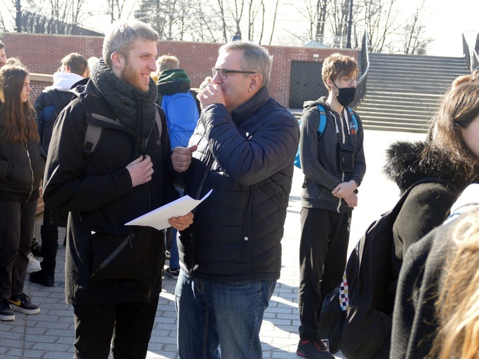XVIII Pielgrzymka Maturzystów Diecezji Świdnickiej na Jasną Górę - cz. 02
