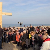 Uczestnicy nabożeństwa spotkają się 26 marca o godz. 15 w Gdańsku-Brzeźnie, przy wejściu na plażę nr 50.