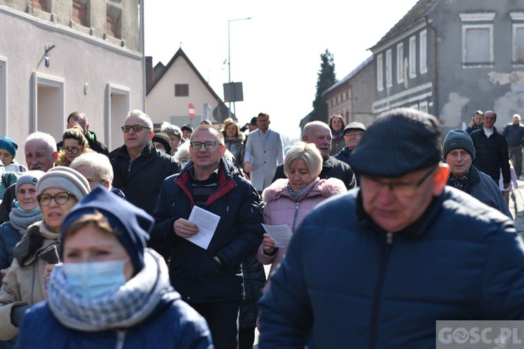 Rodzinny różaniec ze św. Józefem w Nowogrodzie Bobrzańskim