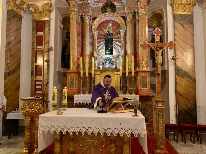 Procesja pokutna na Górę Wszystkich Świętych