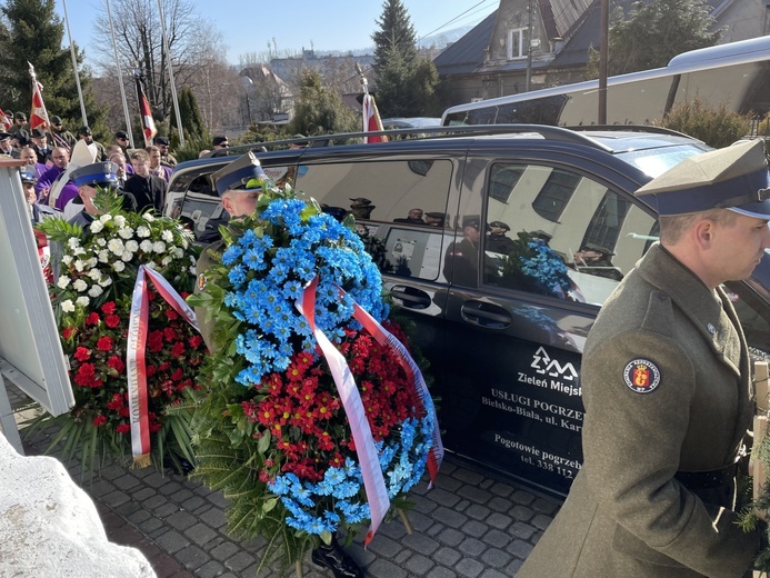 Pogrzeb ostatniego Cichociemnego - płk. A. Tarnawskiego w Bielsku-Białej