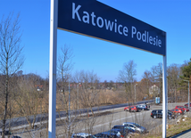 Katowice. Parking przy dworcu kolejowym w Podlesiu gotowy