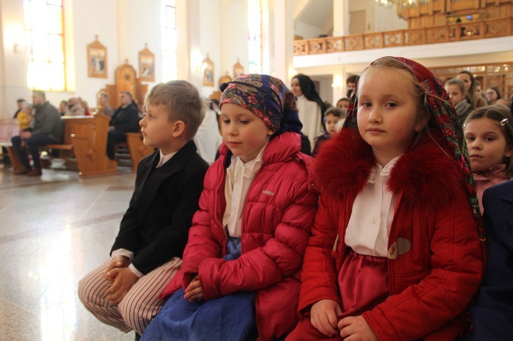 Mielec-Rzochów. Poświęcenie przedszkola sióstr karmelitanek Dzieciątka Jezus
