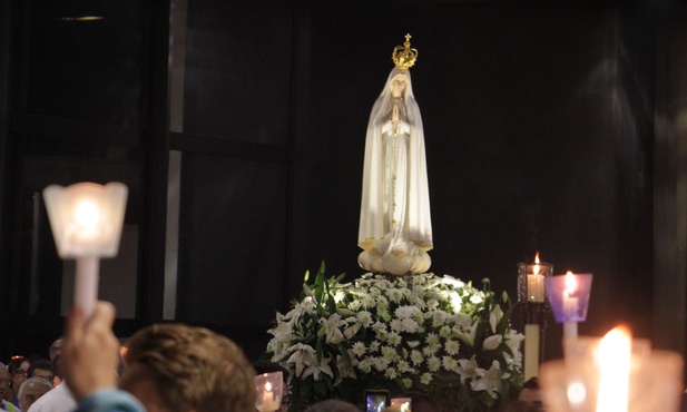 Figura Matki Bożej Fatimskiej