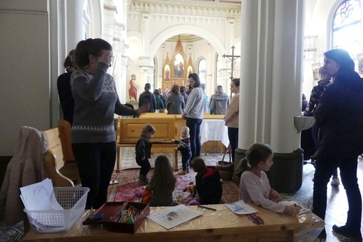 Rekolekcje wielkopostne dla mam u boromeuszek w Cieszynie