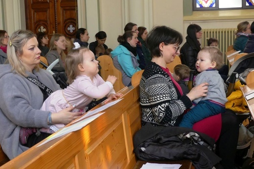 Rekolekcje wielkopostne dla mam u boromeuszek w Cieszynie