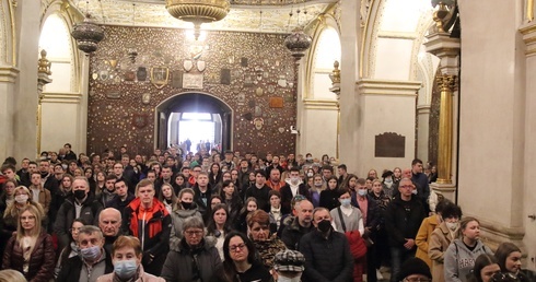 Jasna Góra. Ponad 600 maturzystów u Matki