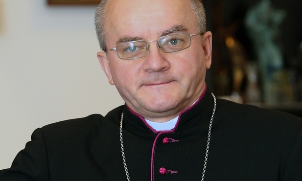 Biskup z Zaporoża: Złączymy się w modlitwie