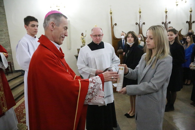 Nowy Sącz. Bierzmowanie w bazylice cz.2