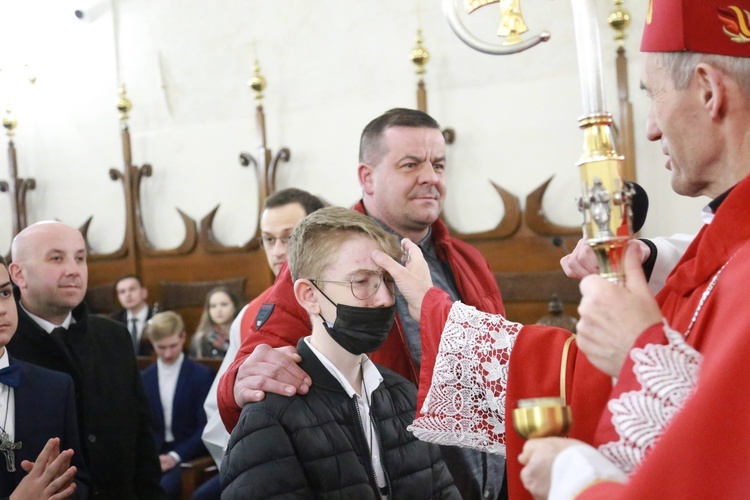 Nowy Sącz. Bierzmowanie w bazylice cz.2