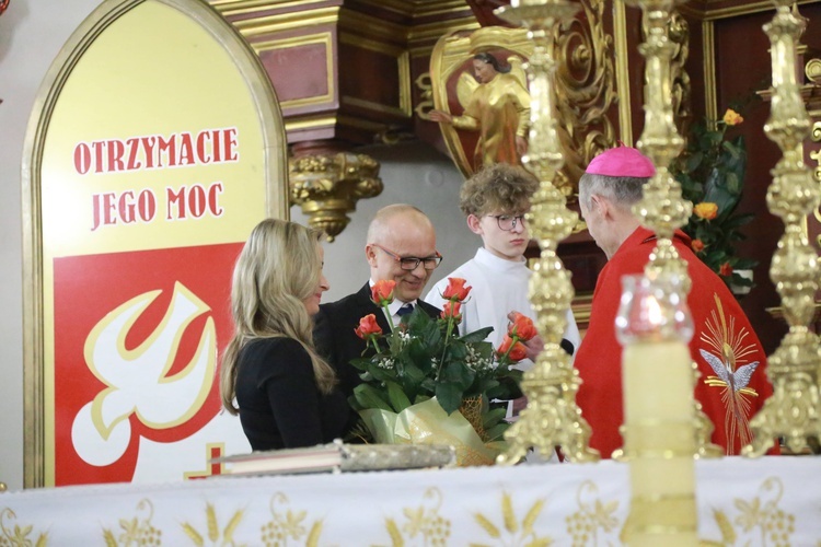 Nowy Sącz. Bierzmowanie w bazylice cz.2