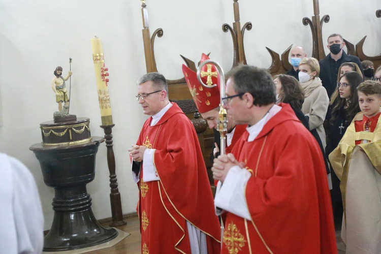 Nowy Sącz. Bierzmowanie w bazylice cz.2