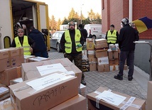 To tylko część transportu z pomocą medyczną, który pojechał przez Łańcut do Lwowa.