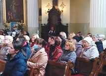 Dziękujemy wszystkim, którzy zaangażowali się w tworzenie wydarzenia. Przede wszystkim paniom, które zawsze chętnie i gorliwie odpowiadają na zaproszenie do modlitwy.