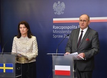 Rau: Nie ma powrotu do normalnych stosunków z reżimem rosyjskim i konieczne są dalsze sankcje 