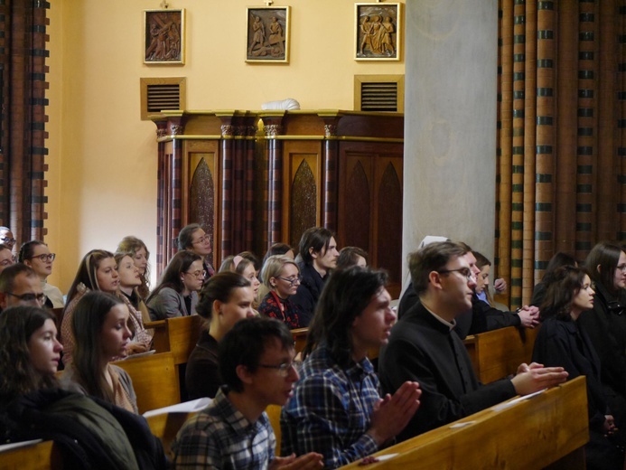 Dzień skupienia studentów PWT