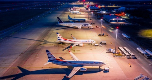 Region. Od niedzieli letni rozkład lotów w Katowice Airport