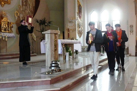 Diecezjalny kurs na animatora służby liturgicznej ołtarza w Pogórzu 2022