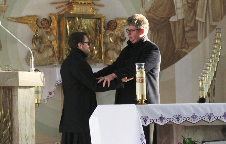 Diecezjalny kurs na animatora służby liturgicznej ołtarza w Pogórzu 2022