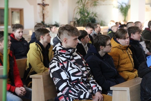 Diecezjalny kurs na animatora służby liturgicznej ołtarza w Pogórzu 2022