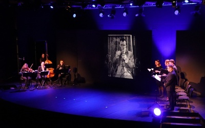 Premiera widowiska "Sprawiedliwi" odbyła się w Narodowym Dniu Pamięci Polaków ratujących Żydów pod okupacją niemiecką.