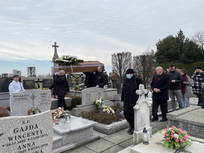 Ostatnie pożegnanie Renaty Ślosarczyk z Bestwinki