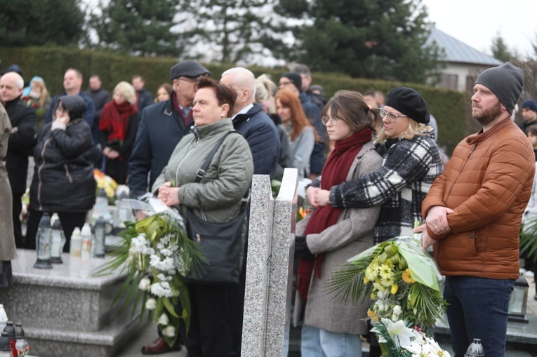 Ostatnie pożegnanie Renaty Ślosarczyk z Bestwinki