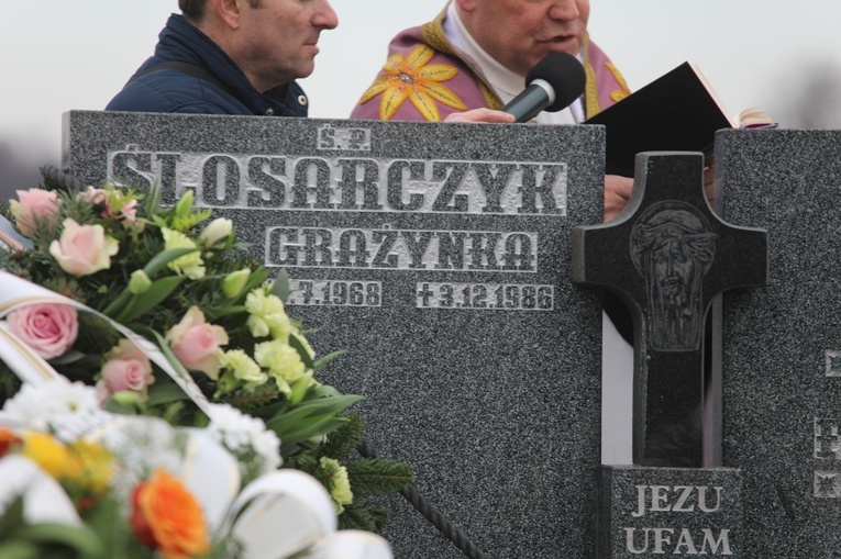 Ostatnie pożegnanie Renaty Ślosarczyk z Bestwinki