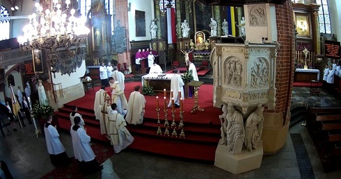 Legnica. Rocznicowa Eucharystia