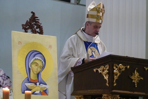 Diecezjalny Dzień Świętości Życia w kościele św. Marii Magdaleny w Cieszynie