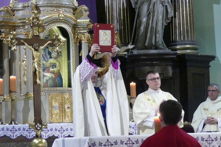 Diecezjalny Dzień Świętości Życia w kościele św. Marii Magdaleny w Cieszynie