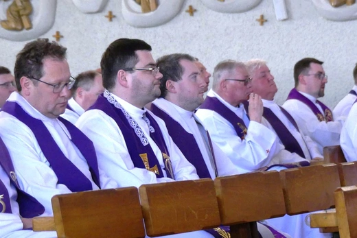 Ostatnie pożegnanie śp. ks. Tomasza Niedzieli w Bystrej Krakowskiej