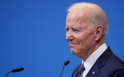 Prezydent Biden w Polsce: Dziś rozmowy z prezydentem Dudą i przemówienie na Zamku Królewskim