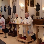 W katedrze modlitwom przewodniczył bp Andrzej F. Dziuba.