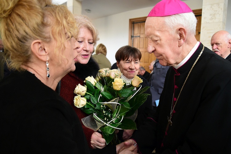 Abp Edmund Piszcz w obiektywie GN