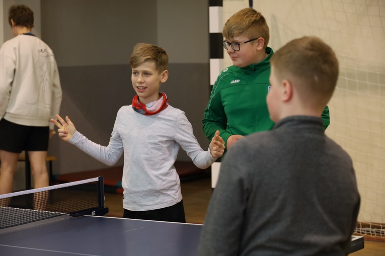 X Turniej Tenisa Stołowego i III Turniej Szachowy służby liturgicznej diecezji świdnickiej