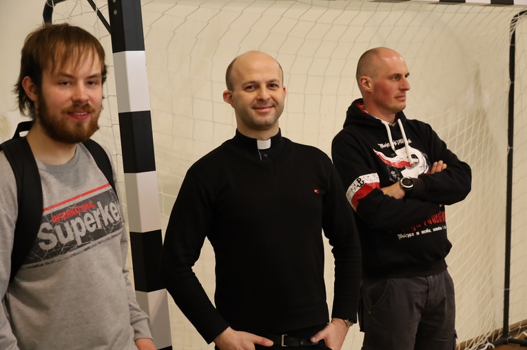 X Turniej Tenisa Stołowego i III Turniej Szachowy służby liturgicznej diecezji świdnickiej