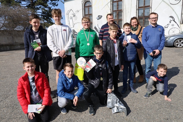 X Turniej Tenisa Stołowego i III Turniej Szachowy służby liturgicznej diecezji świdnickiej