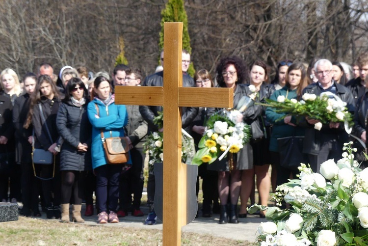 Uroczystości pogrzebowe ks. Tomasza Niedzieli w Bulowicach