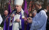 Uroczystości pogrzebowe ks. Tomasza Niedzieli w Bulowicach