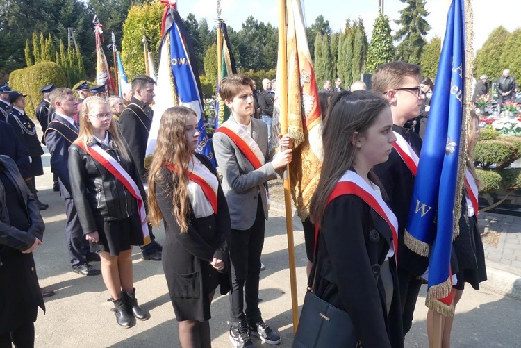 Uroczystości pogrzebowe ks. Tomasza Niedzieli w Bulowicach