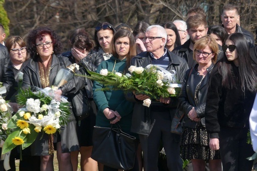 Uroczystości pogrzebowe ks. Tomasza Niedzieli w Bulowicach