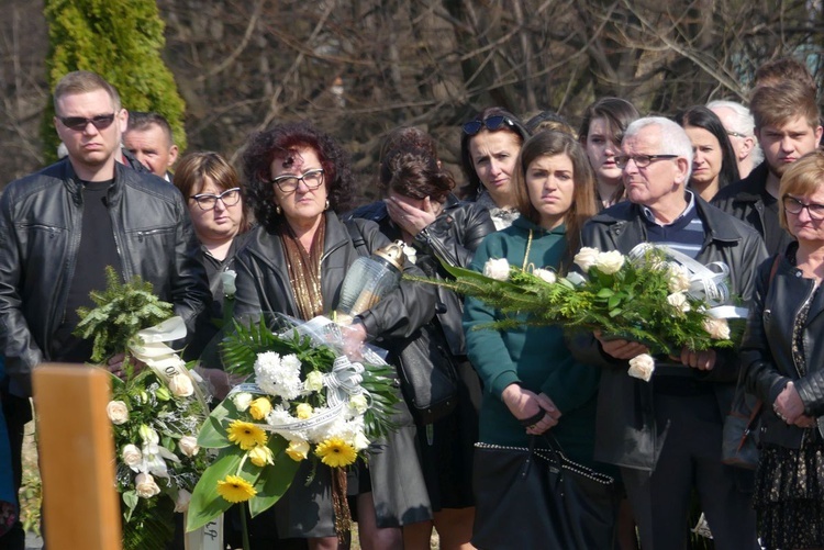 Uroczystości pogrzebowe ks. Tomasza Niedzieli w Bulowicach