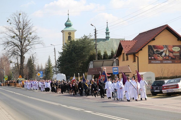 Uroczystości pogrzebowe ks. Tomasza Niedzieli w Bulowicach