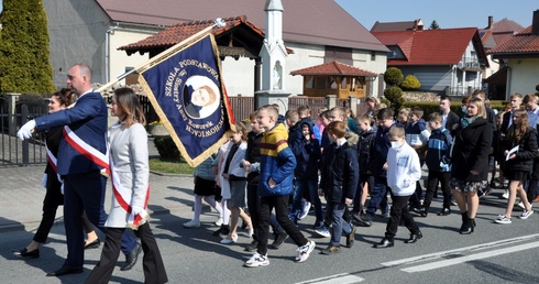 Biedrzychowianka już czuwa nad szkołą